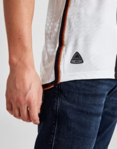 camiseta_alemania_titular_2022_tres