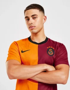 camiseta_galatasaray_primera_equipacion_22-23_uno