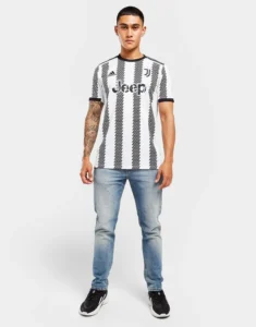 camiseta_juventus_primera_equipacion_22-23_uno