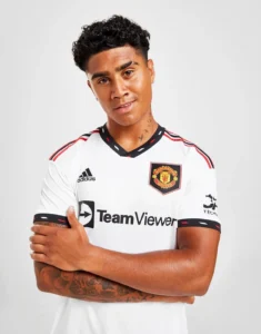 camiseta_manchester_united_segunda_equipacion_22-23_uno