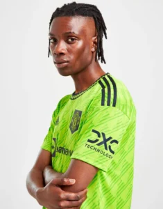 camiseta_manchester_united_tercera_equipacion_22-23_uno