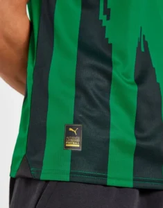 borussia_monchengladbach_segunda_equipacion_23-24_frontal