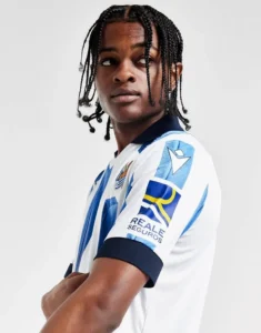 camiseta_real_sociedad_primera_equipacion_23-24_frontal