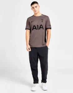 tottenham_hotspurs_tercera_equipacion_23-24_frontal